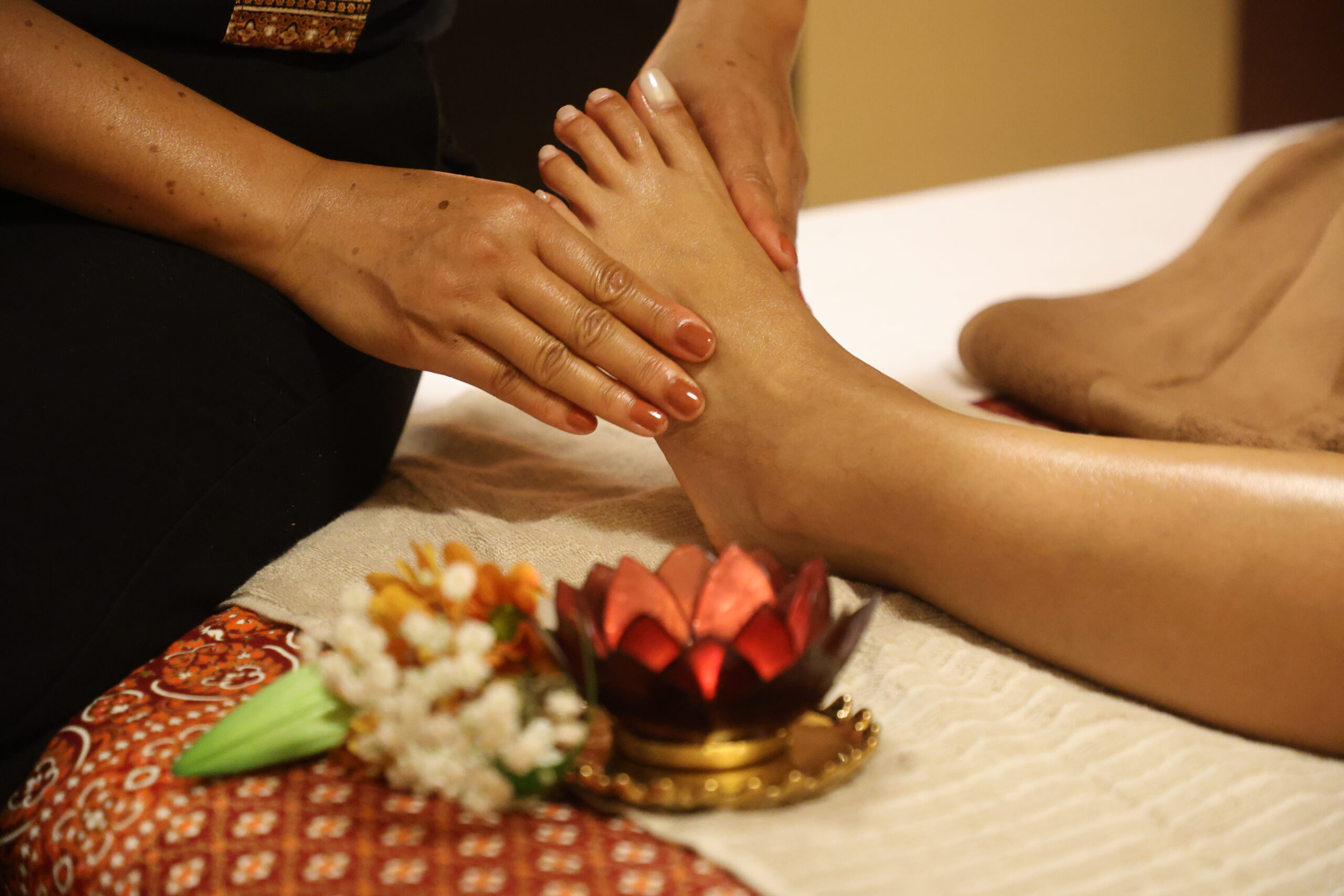 Thai foot massage and reflexology at Thai Healing Hands